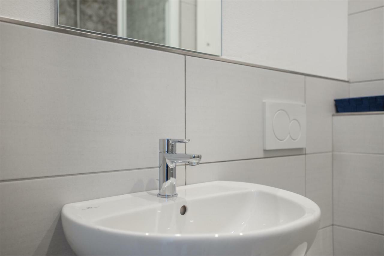 Residenza Picalof Lägenhet Torbole Sul Garda Exteriör bild