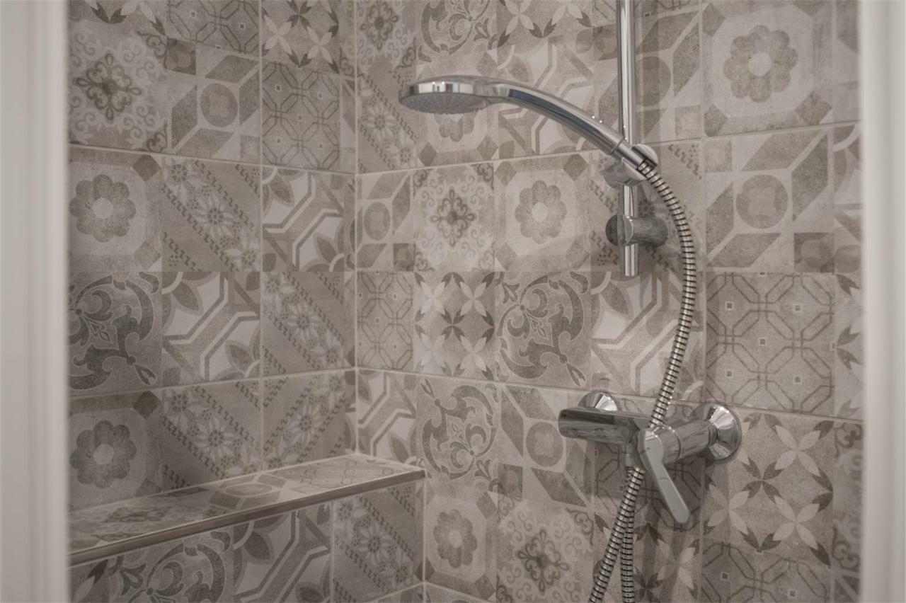 Residenza Picalof Lägenhet Torbole Sul Garda Exteriör bild