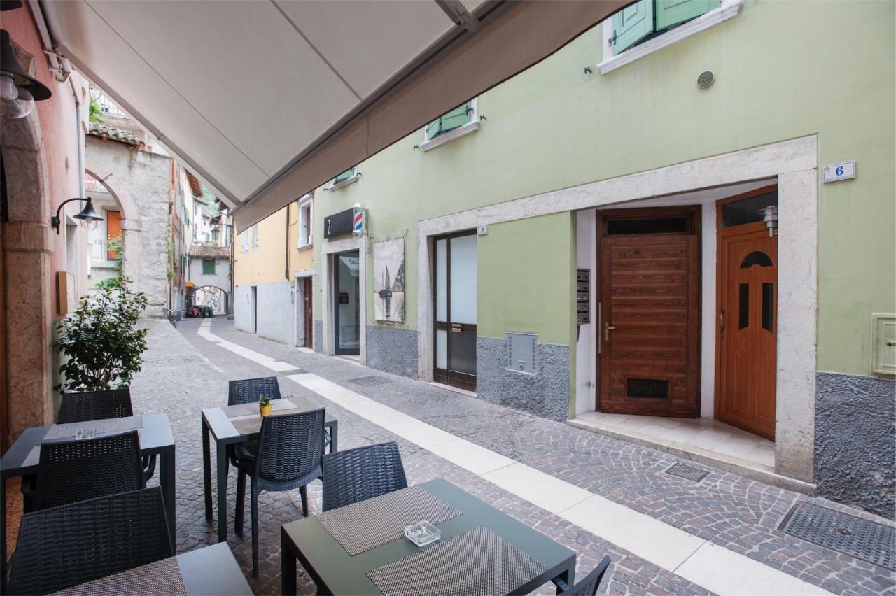 Residenza Picalof Lägenhet Torbole Sul Garda Exteriör bild
